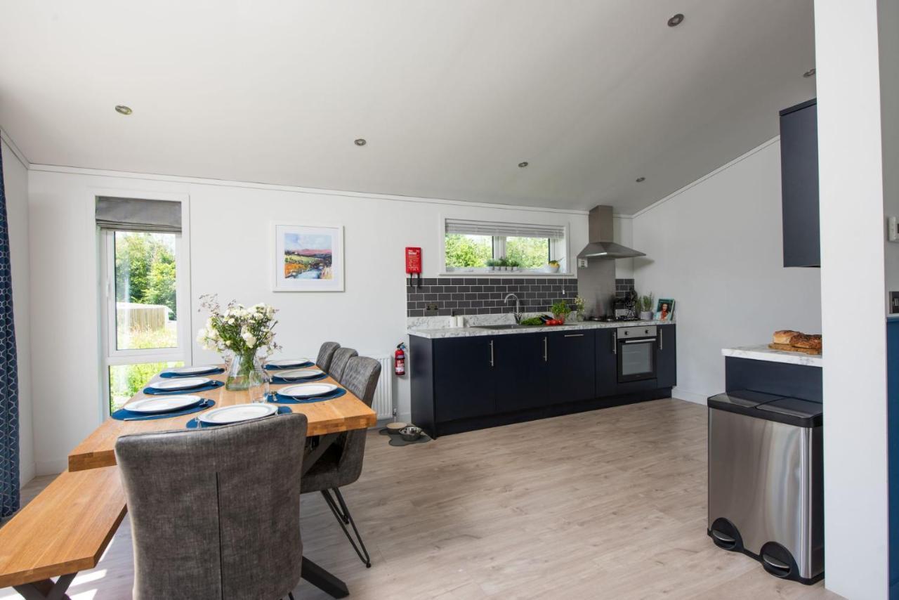 Buttercup Lodge, 33 Roadford Lake Lodges Lifton Εξωτερικό φωτογραφία
