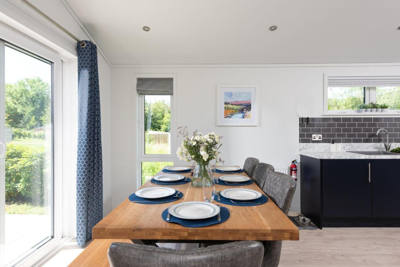Buttercup Lodge, 33 Roadford Lake Lodges Lifton Εξωτερικό φωτογραφία