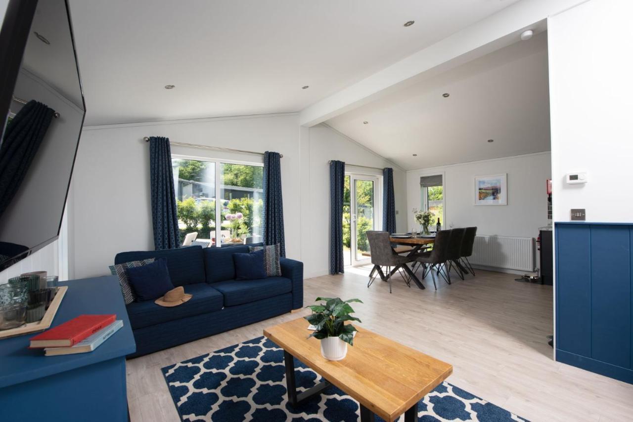 Buttercup Lodge, 33 Roadford Lake Lodges Lifton Εξωτερικό φωτογραφία